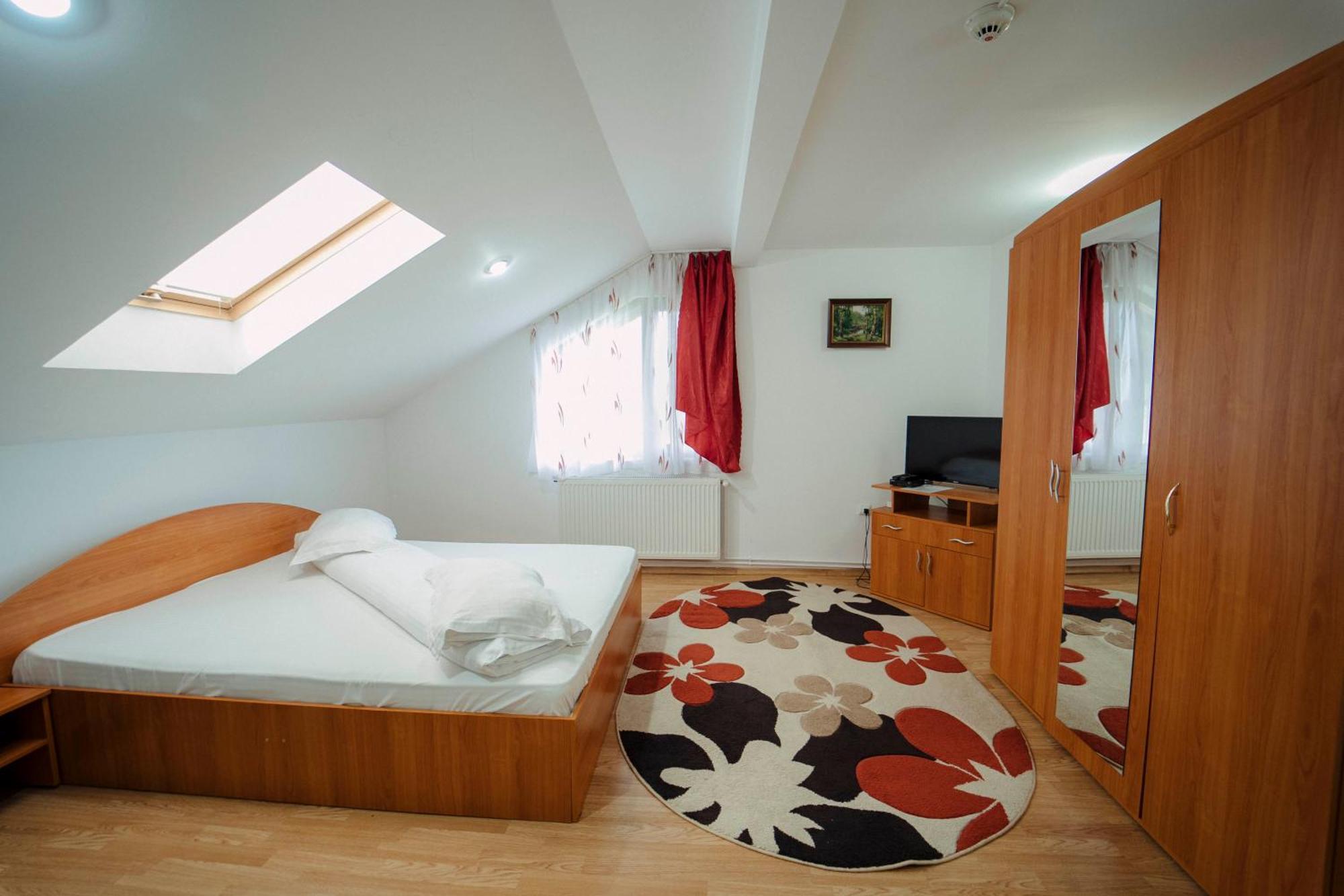Casa Miruna Poiana Negrii Buitenkant foto